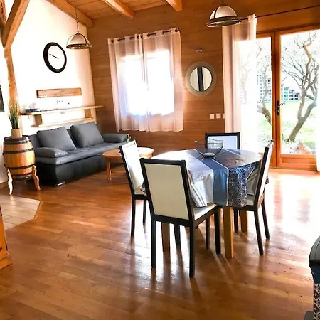Charmant Chalet Lumineux Casa vacanze
