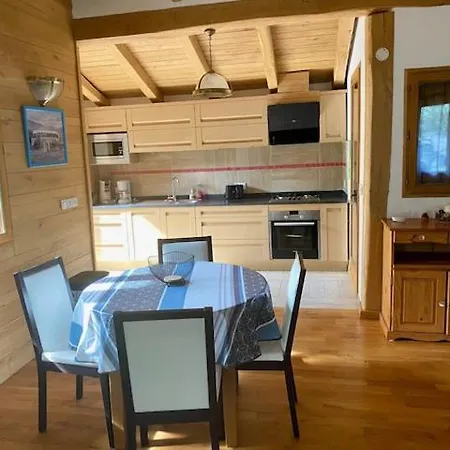 Charmant Chalet Lumineux Vezenobres